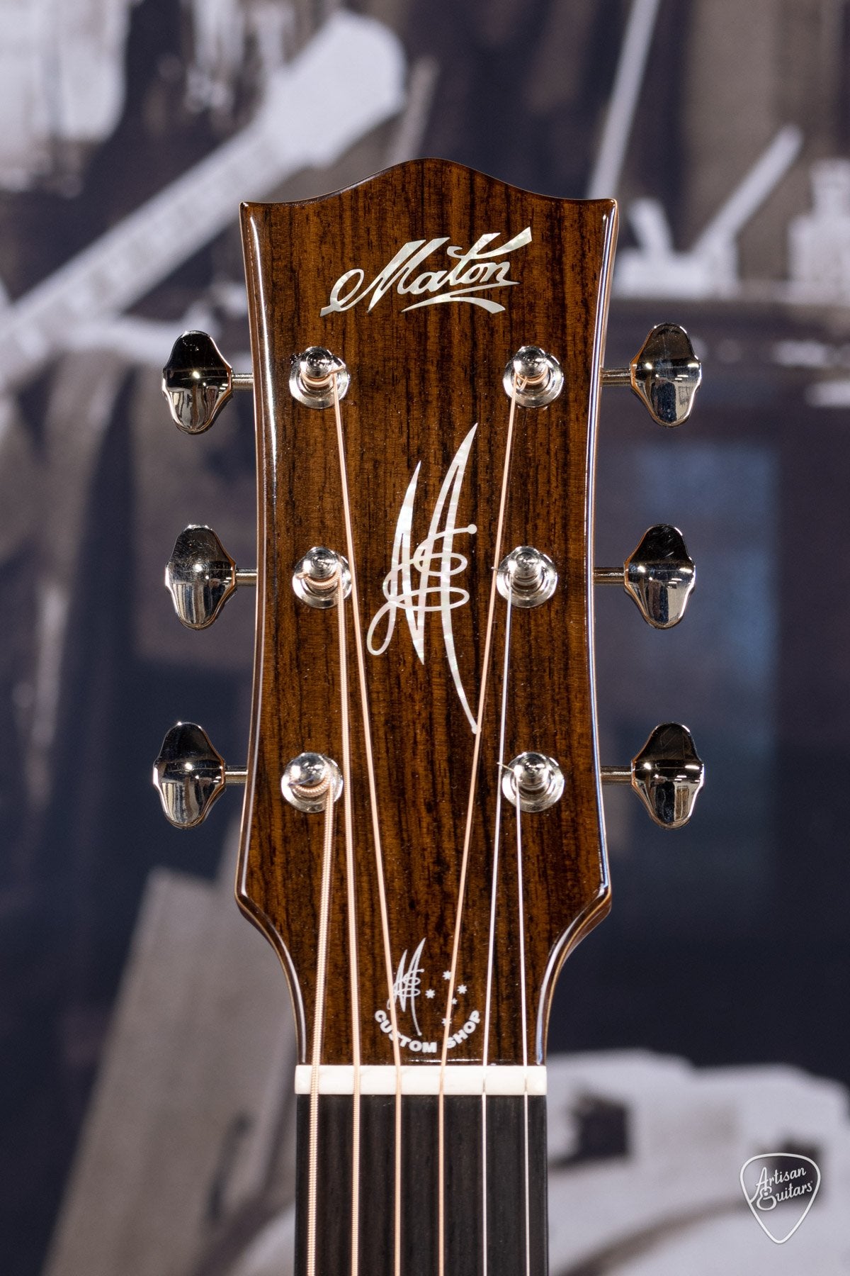 Maton Guitars Custom Shop Flatpicker - 13582
