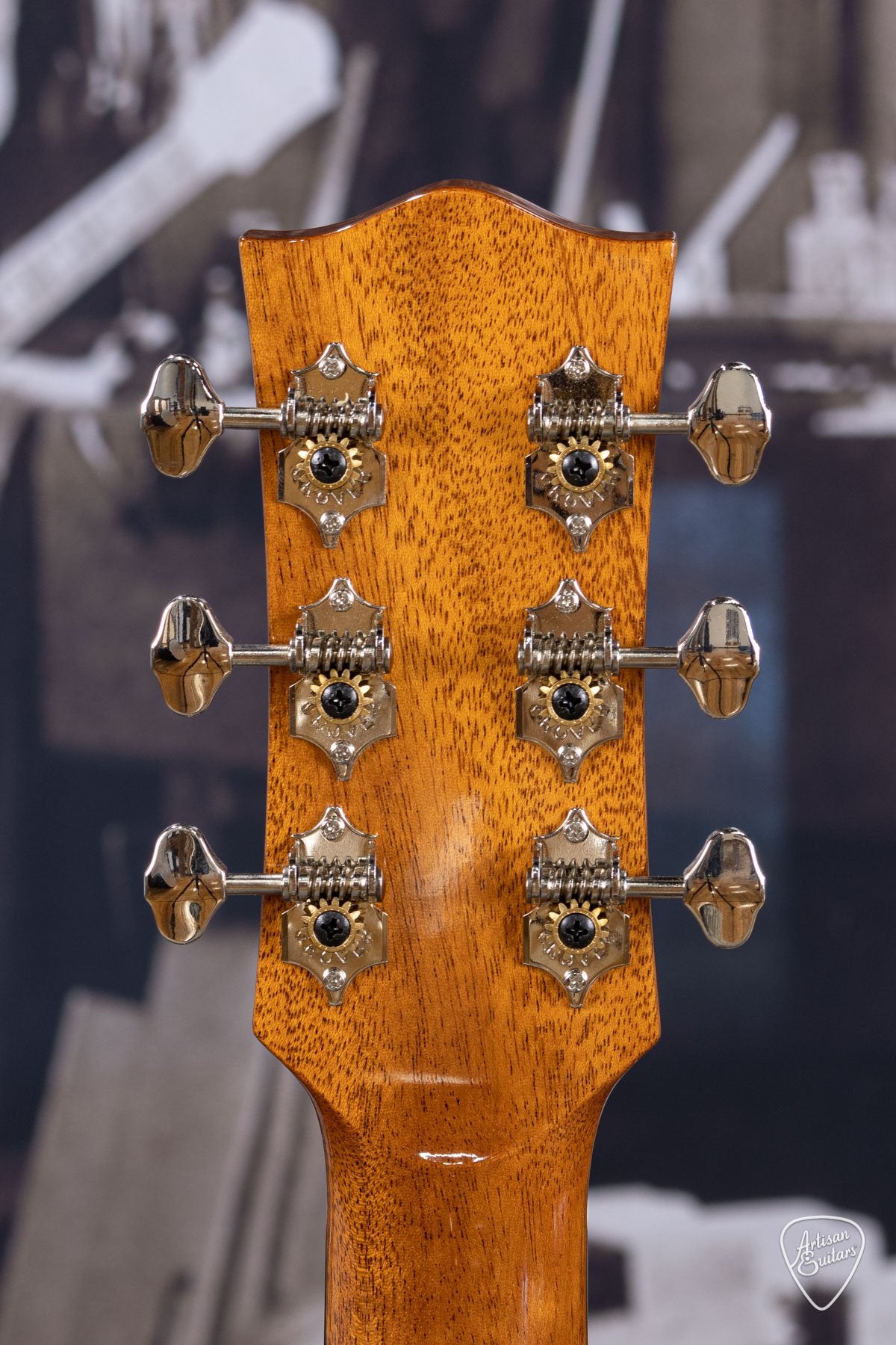 Maton Guitars Custom Shop Flatpicker - 13582