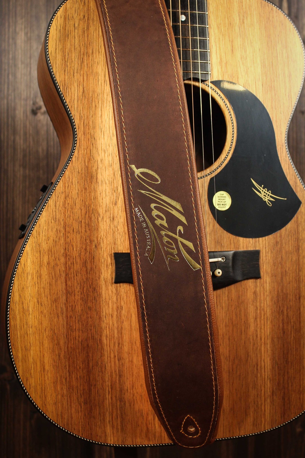Maton Guitars Deluxe Padded Guitar Strap - Brown - Artisan Guitars