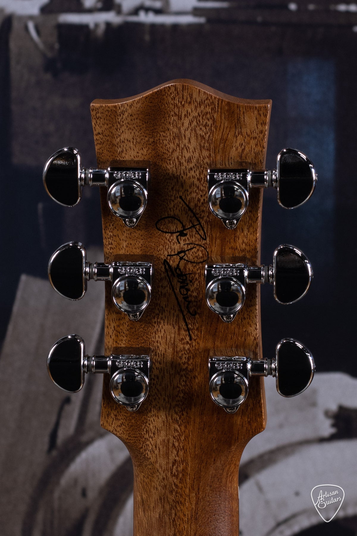 Maton Guitars 808C J.R. Joe Robinson Signature Cutaway - 16232