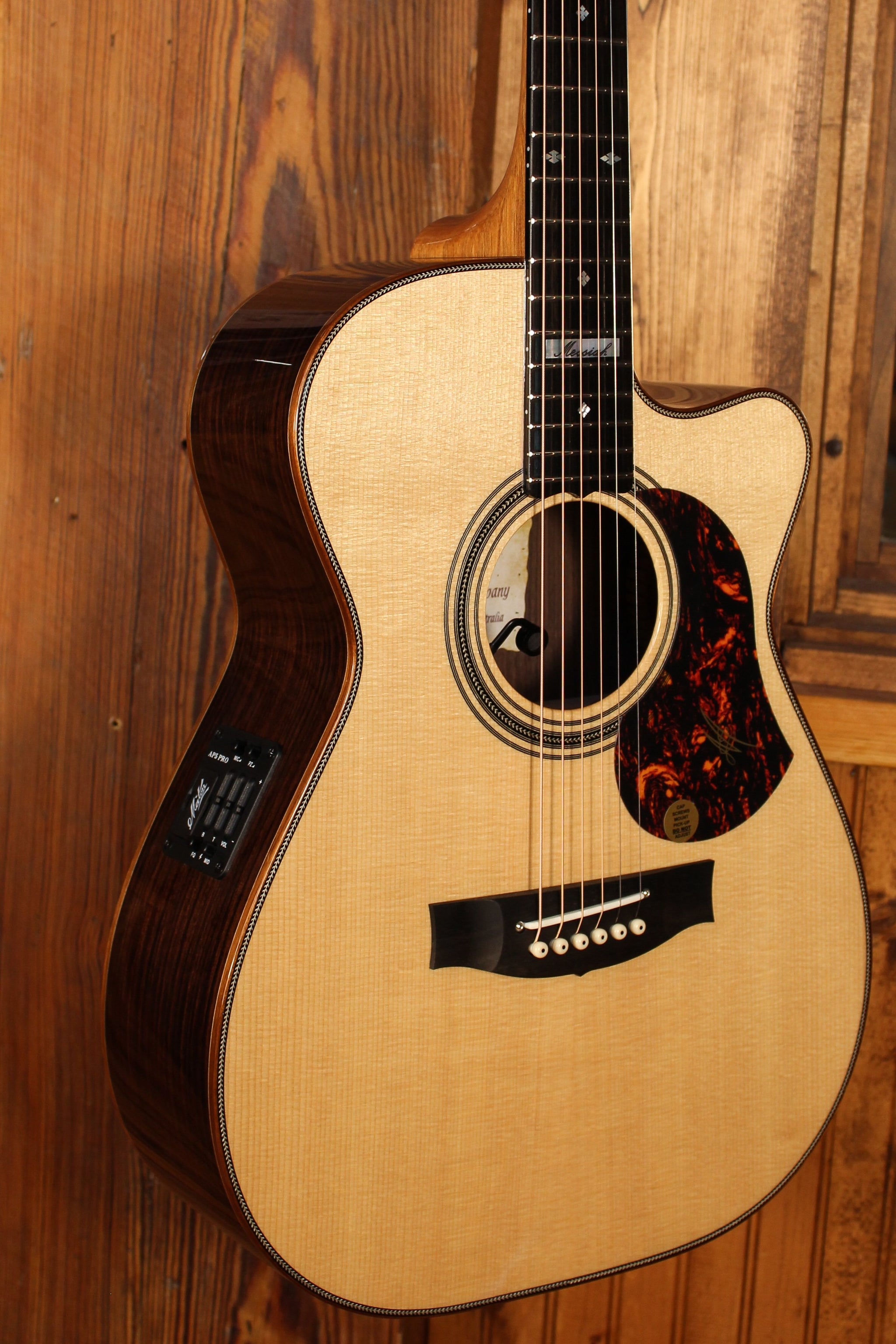 Maton Guitars EM100C 808 Messiah - 14078 - Artisan Guitars