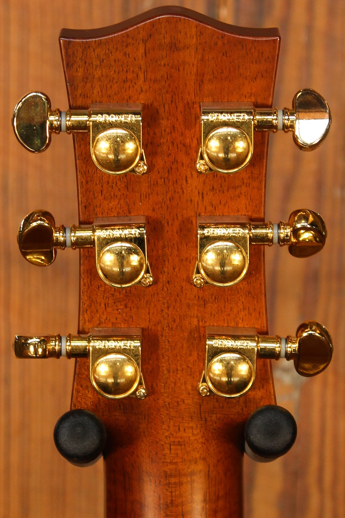 Maton EMD6 Mini Maton Diesel Sitka with Blackwood and Vintage Amber Sunburst - Shop Demo - Artisan Guitars