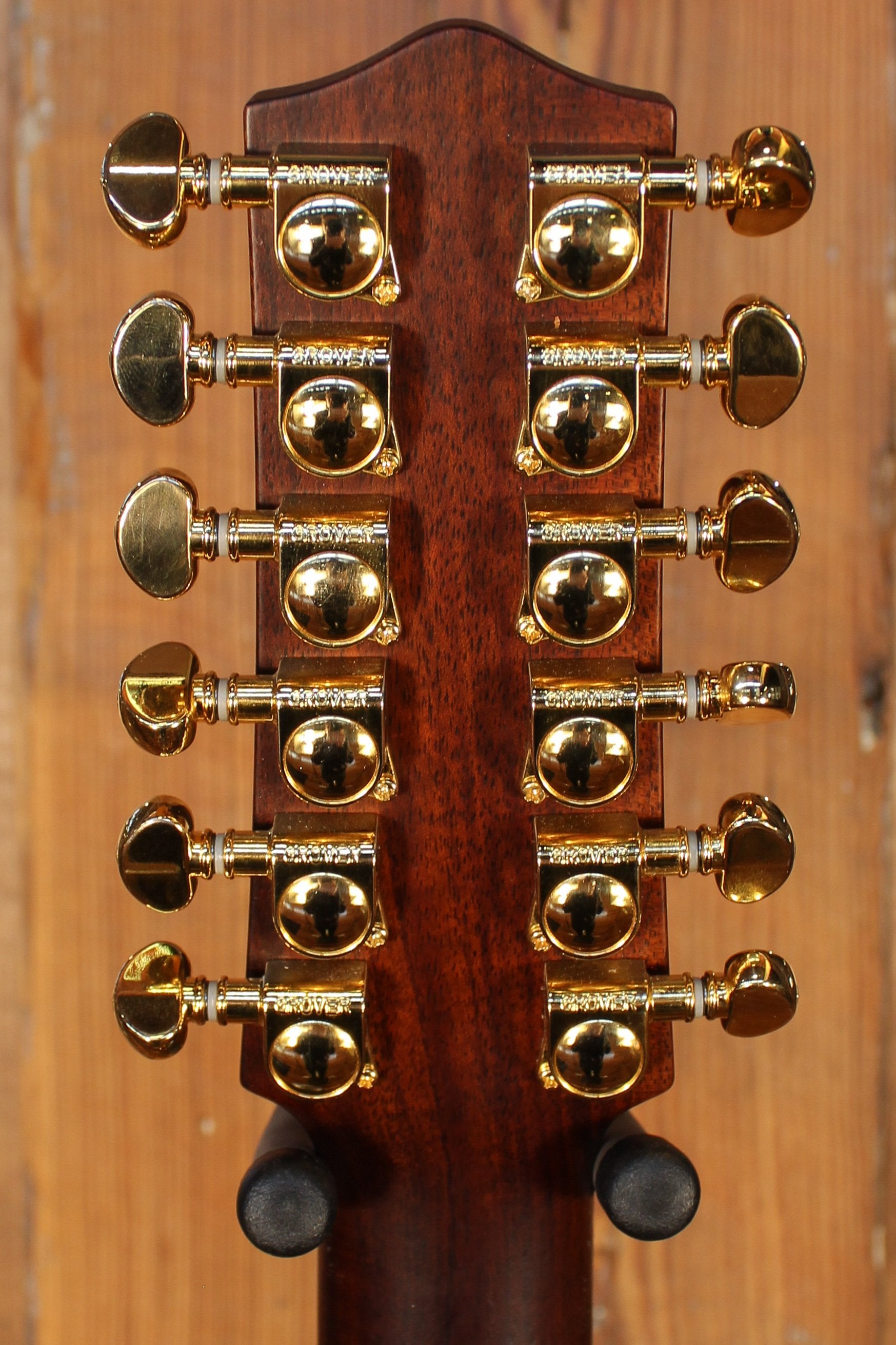 Maton EMD12 Mini Diesel Sitka w/ Blackwood & Vintage Amber Sunburst - Artisan Guitars