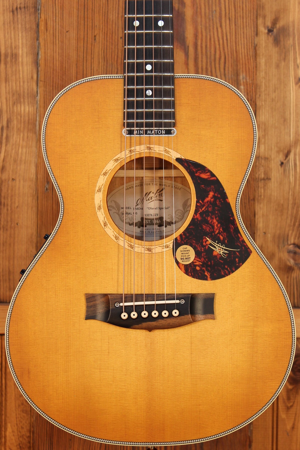 Maton EMD6 Mini Maton Diesel Sitka w/ Blackwood & Vintage Amber Sunburst - Artisan Guitars