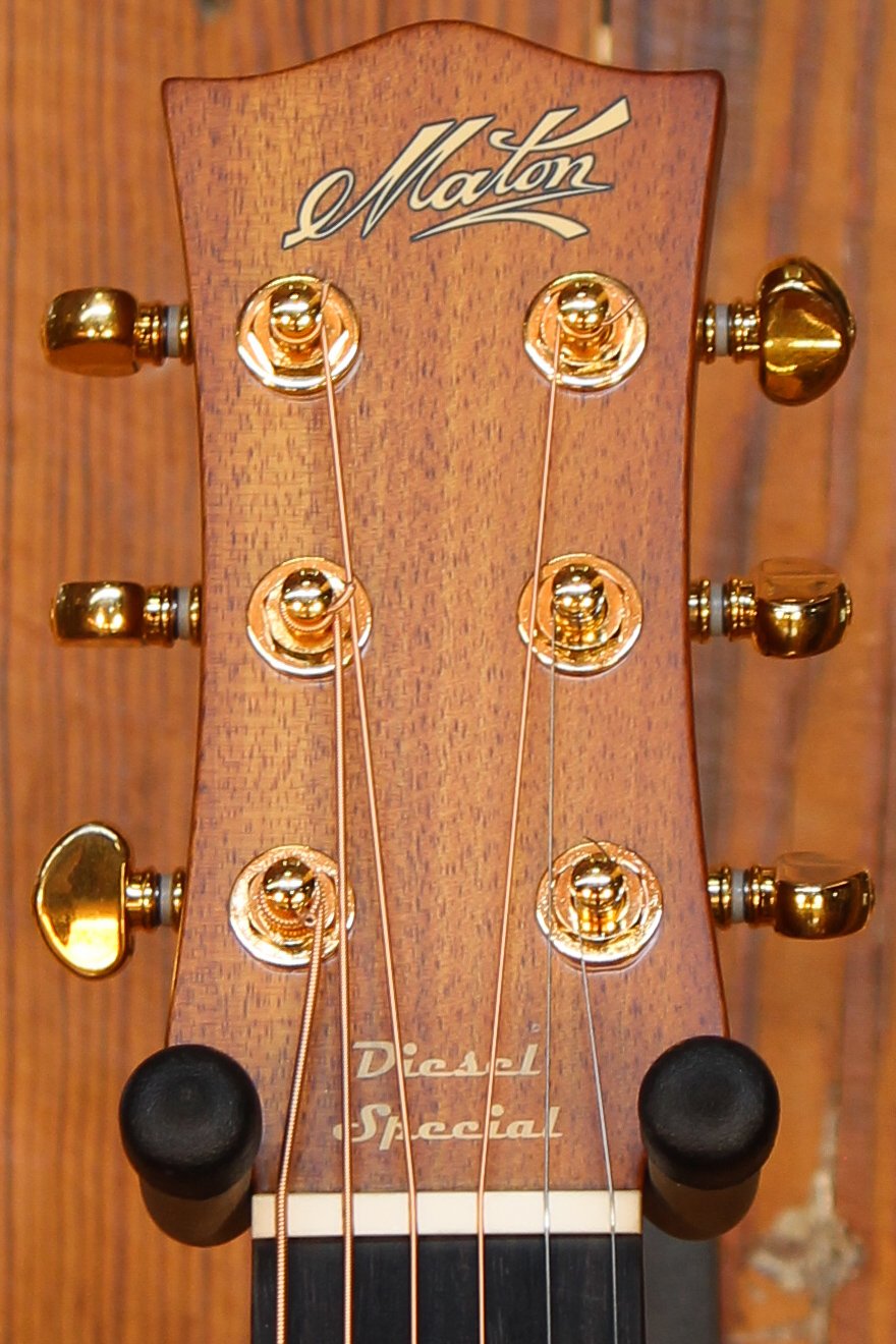 Maton EMD6 Mini Maton Diesel Sitka w/ Blackwood & Vintage Amber Sunburst - Artisan Guitars