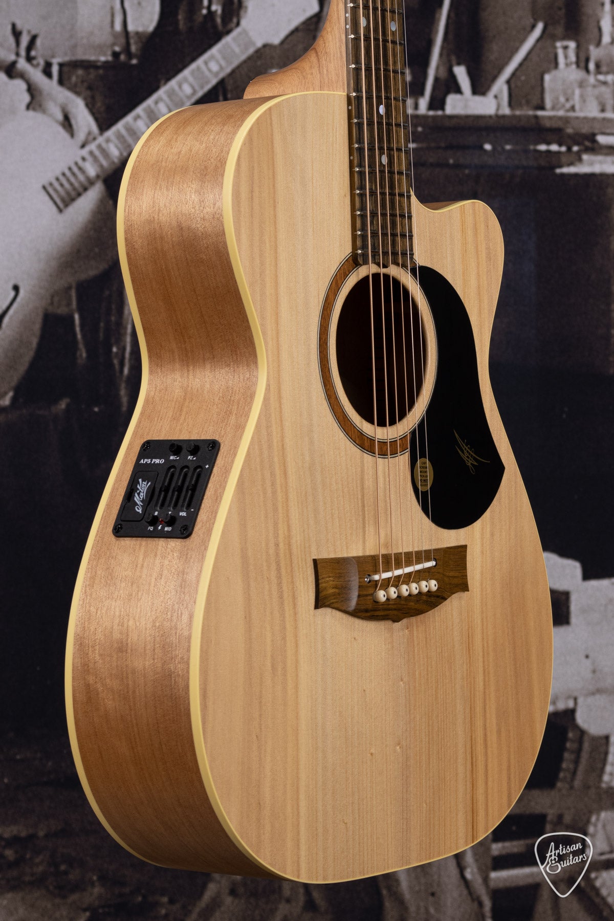 Maton Guitars Performer EBG-808C - 16154
