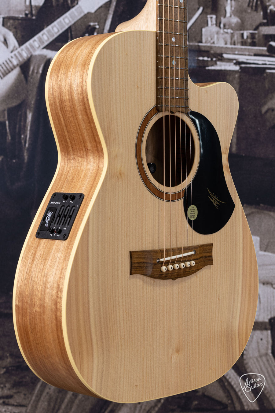 Maton Guitars Performer EBG-808C - 16217