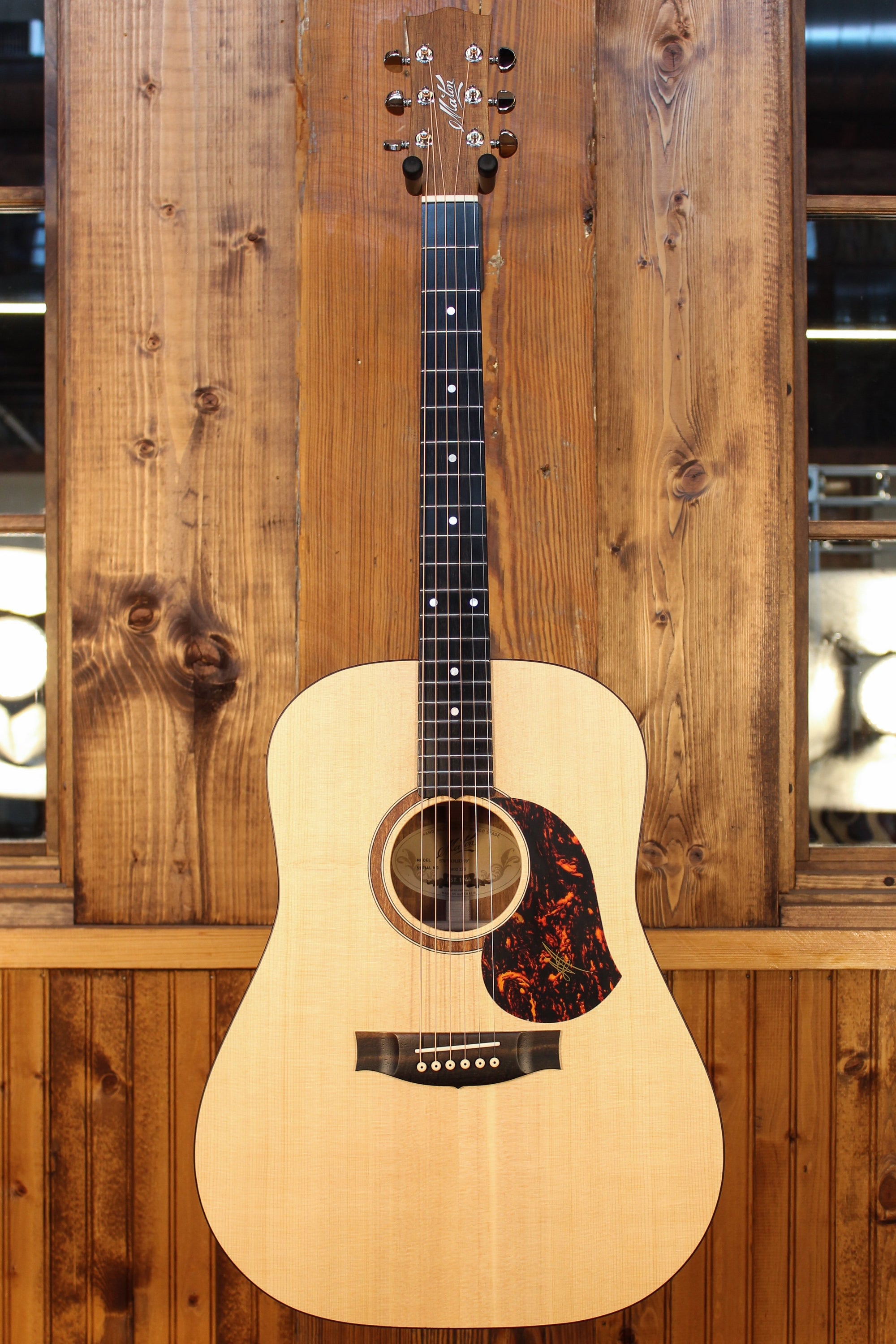 Maton S70 Dreadnought w/ Sitka Spruce & Blackwood - Artisan Guitars