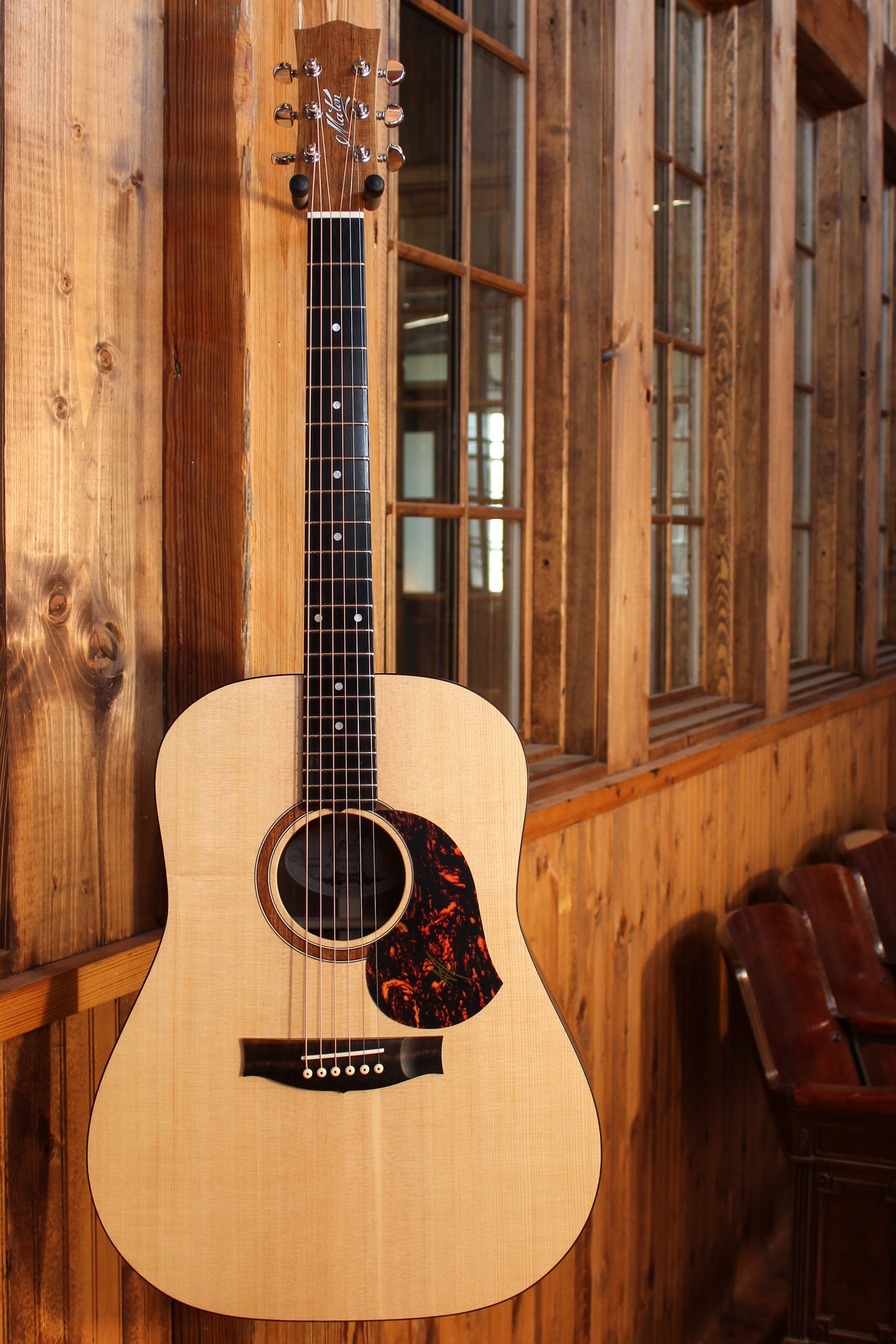 Maton S70 Dreadnought w/ Sitka Spruce & Blackwood - Artisan Guitars