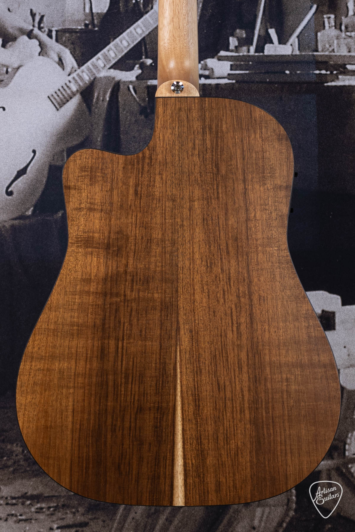 Maton Guitars Solid Road Series SRS-70C Dreadnought - 16211