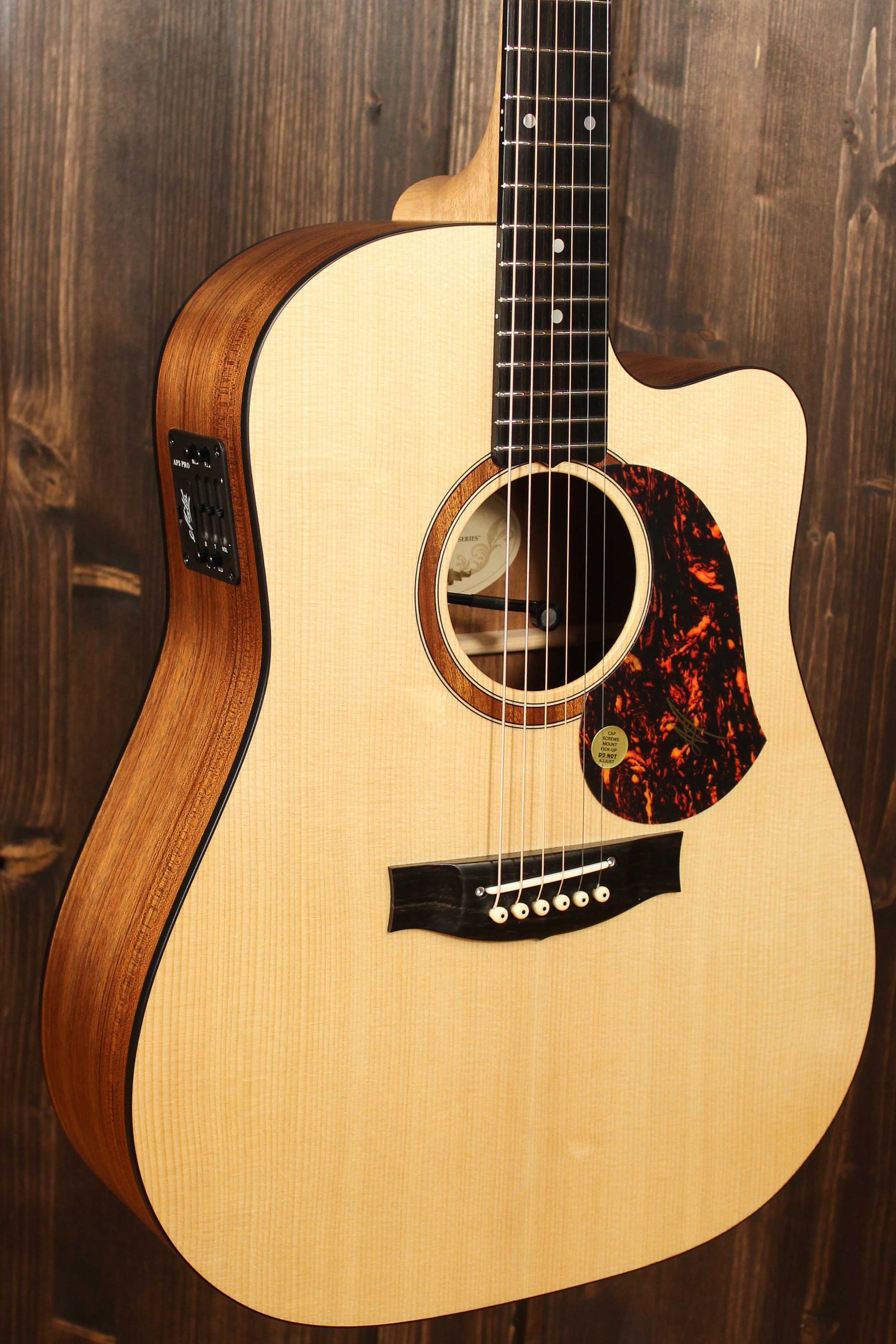 Maton Guitars SRS70C Dreadnought Cutaway - 14287 - Artisan Guitars