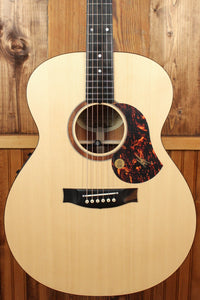 Maton SRS70J Sitka Spruce & Blackwood Jumbo w/ AP5 Pro - Artisan Guitars