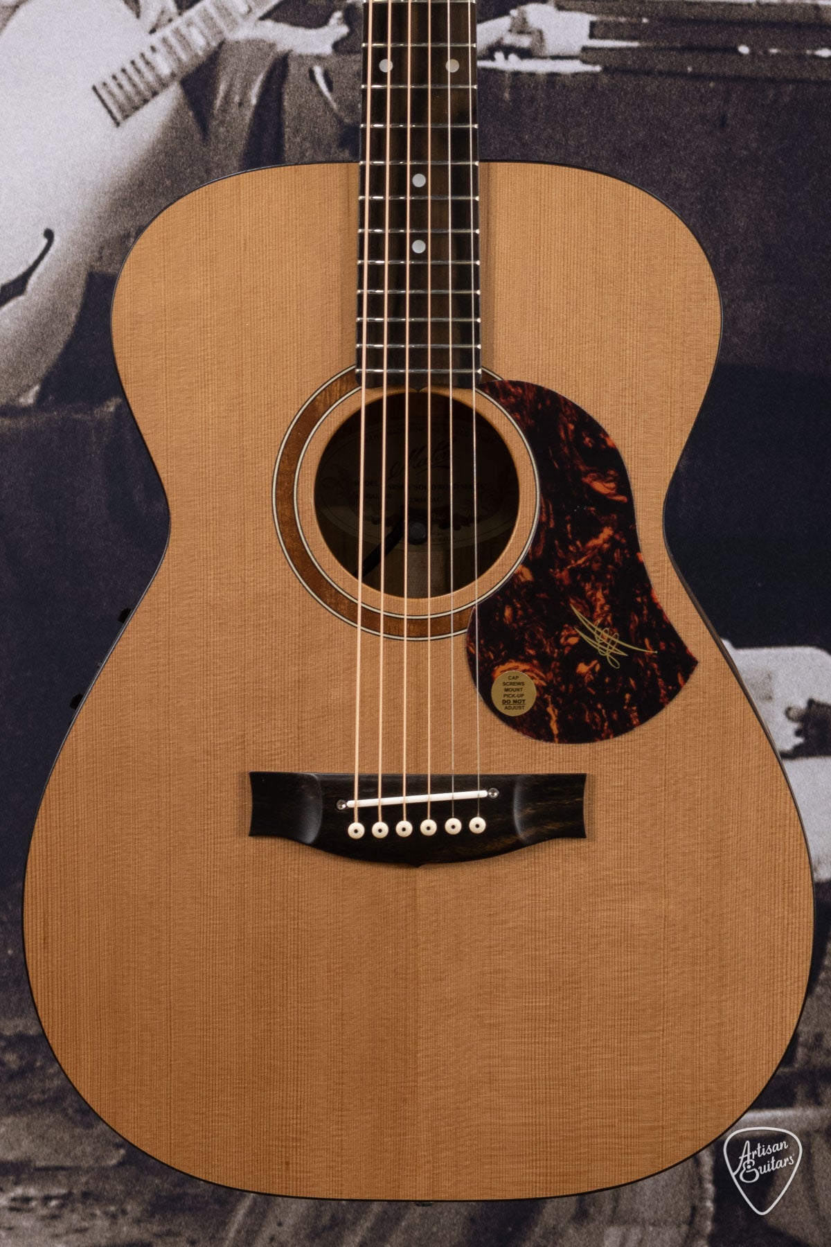 Maton Guitars Solid Road Series SRS-808 - 16163