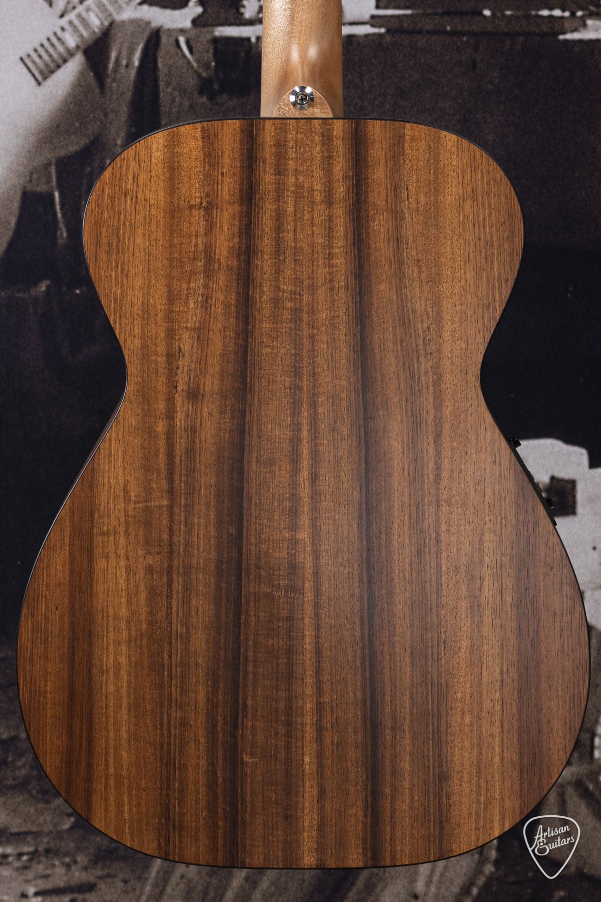 Maton Guitars Solid Road Series SRS-808 - 16203