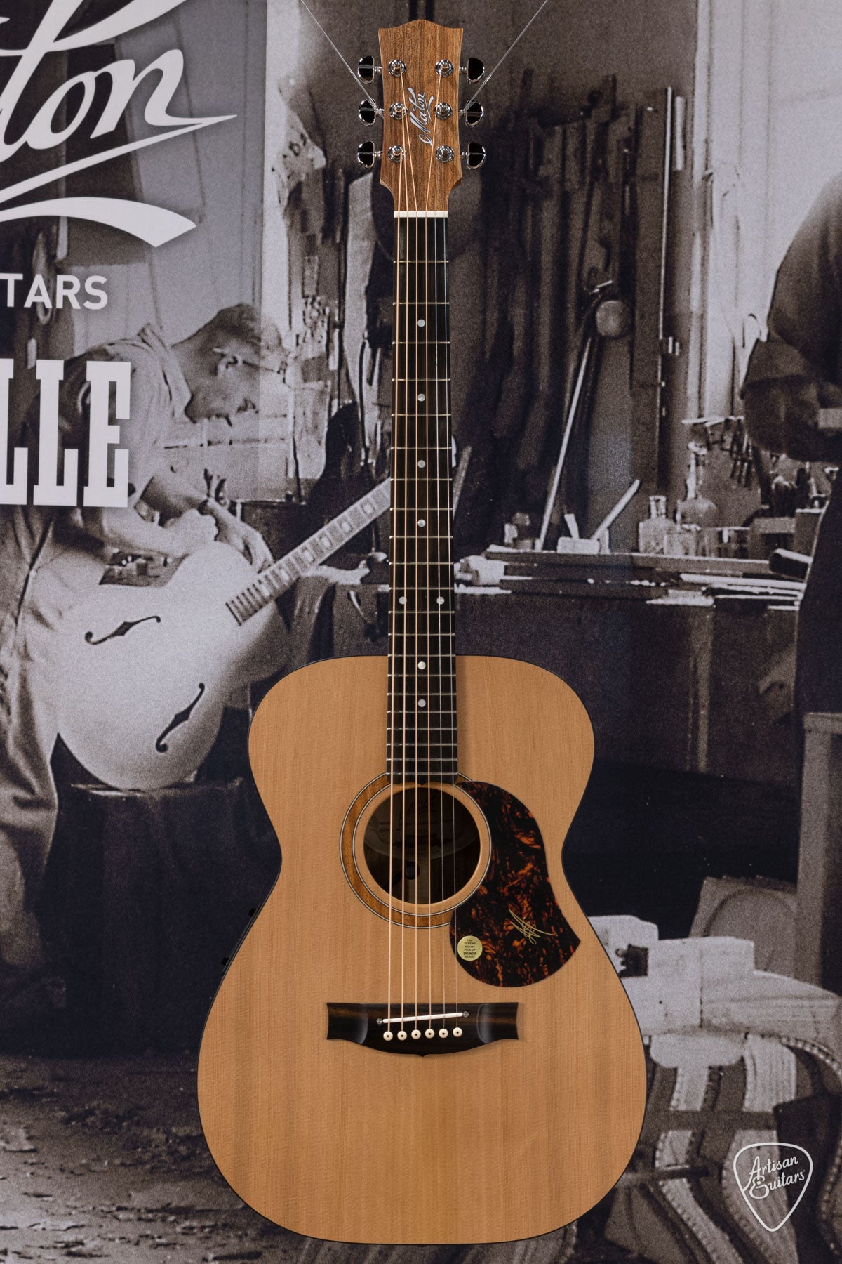 Maton Guitars Solid Road Series SRS-808 - 16204