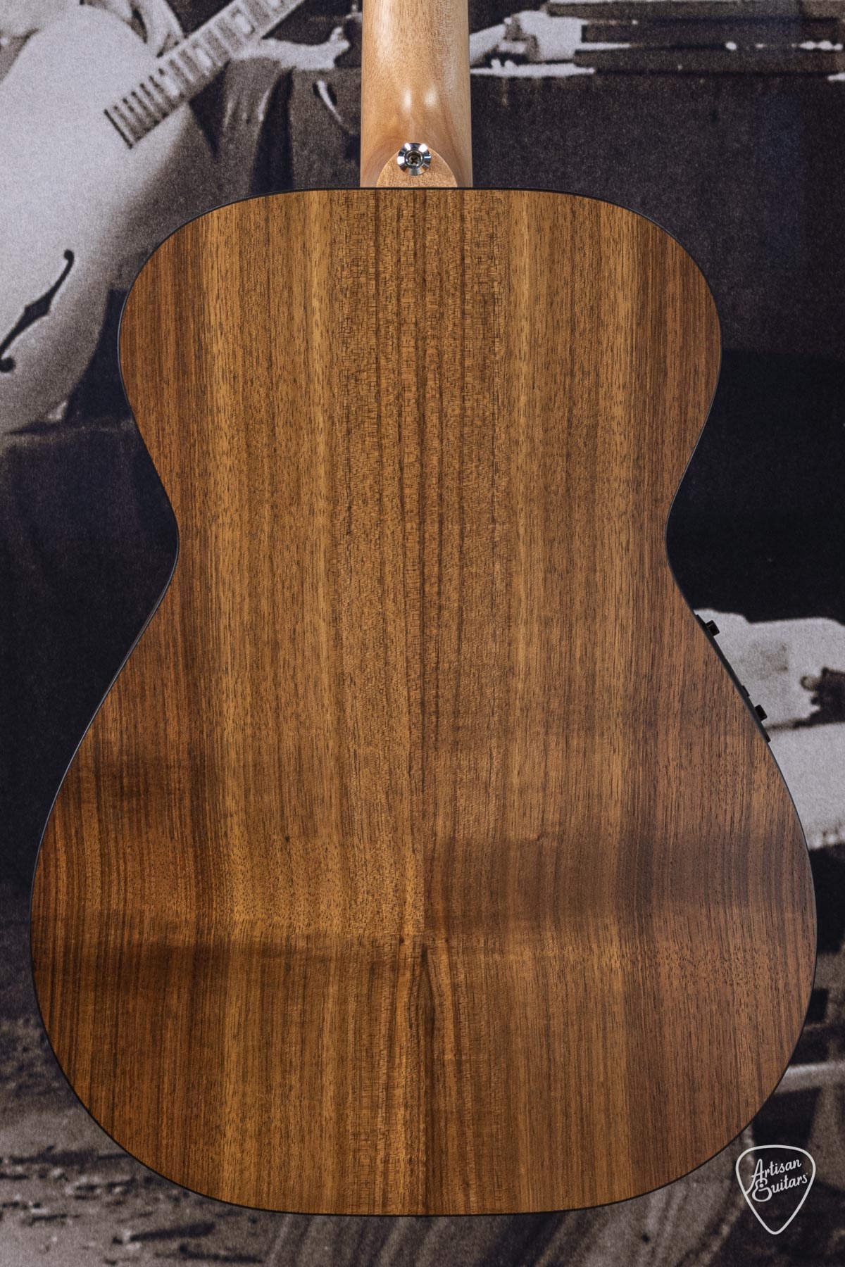 Maton Guitars Solid Road Series SRS-808 - 16204