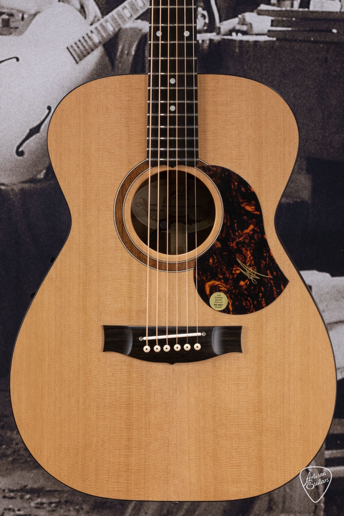 Maton Guitars Solid Road Series SRS-808 - 16205