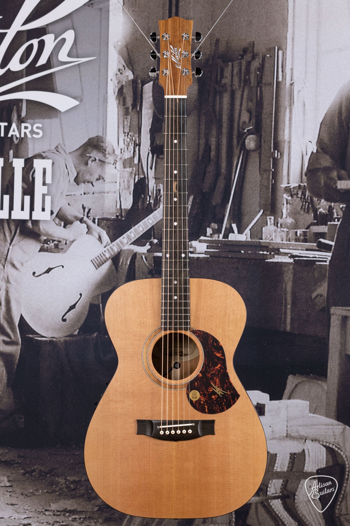 Maton Guitars Solid Road Series SRS-808 - 16162