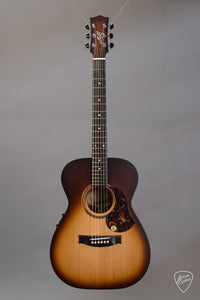 Maton Guitars SRS808 with Tobacco Sunburst - ID 15083 - Artisan Guitars