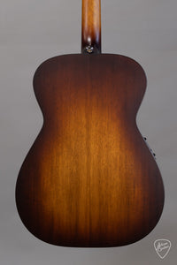 Maton Guitars SRS808 with Tobacco Sunburst - ID 15083 - Artisan Guitars