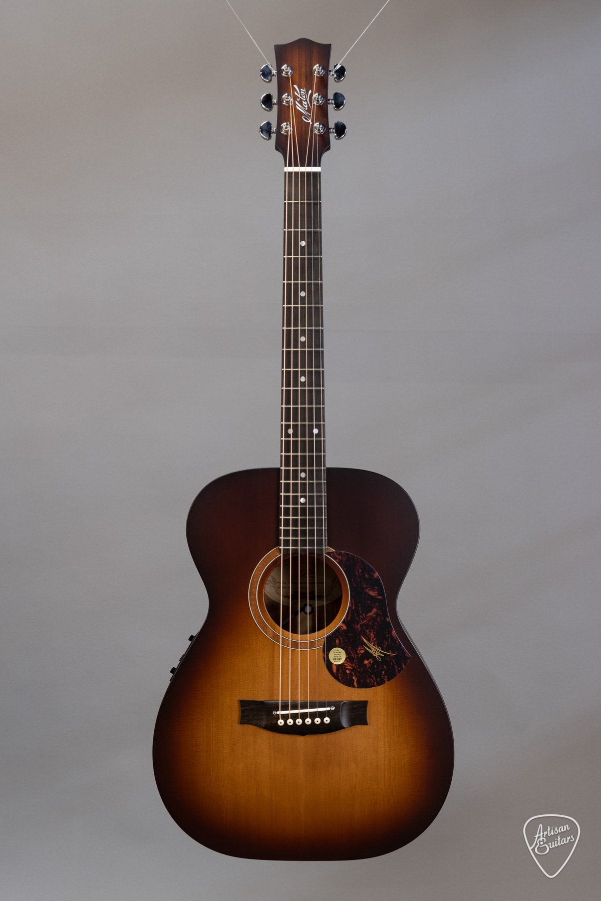 Maton Guitars SRS808 with Tobacco Sunburst Red Cedar Top - ID 15084 - Artisan Guitars