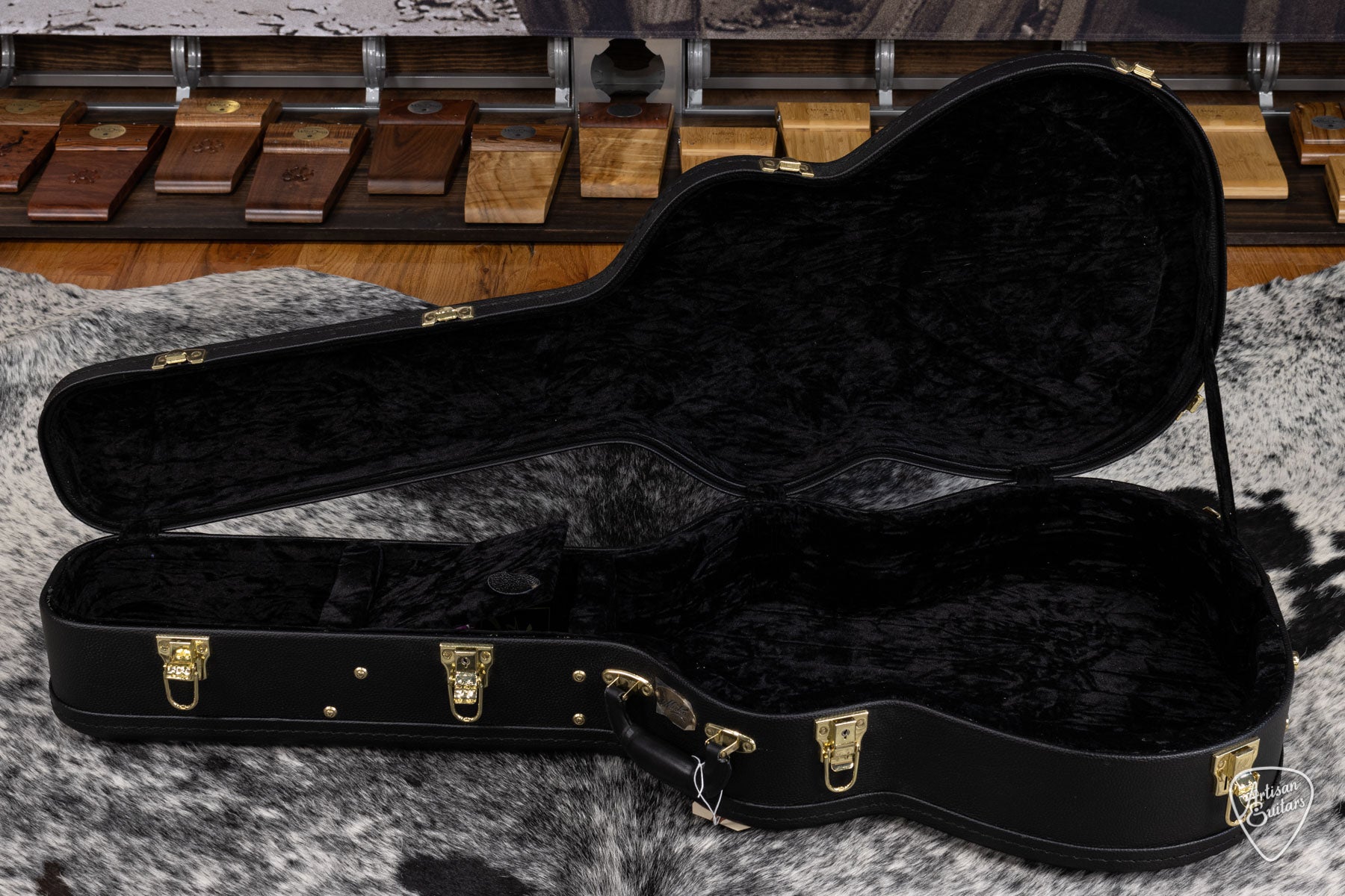 Pre-Owned Maton Guitars Solid Road Series SRS-808 - 16260