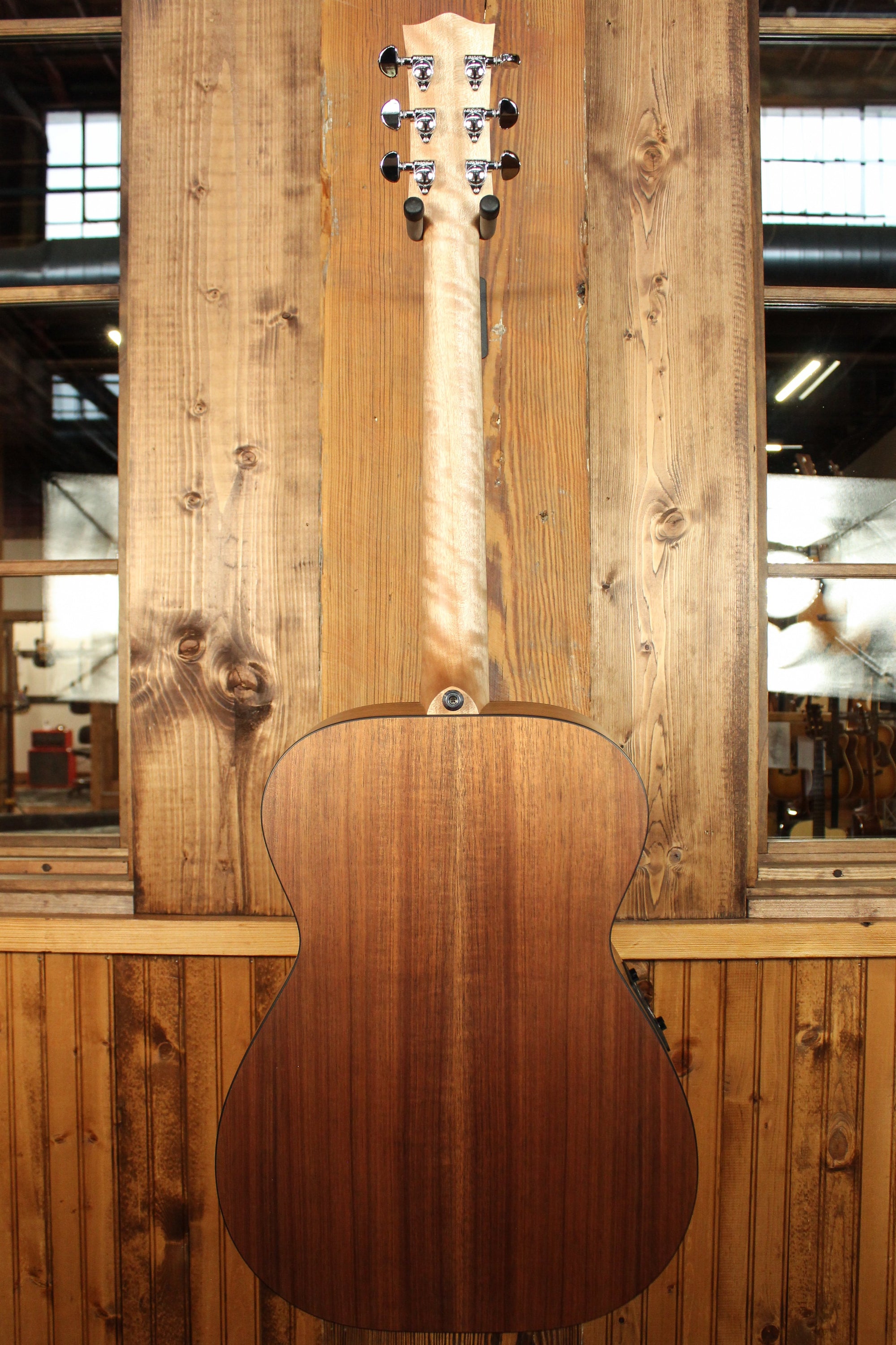 Maton Guitars SRS808 - 13946 - Artisan Guitars