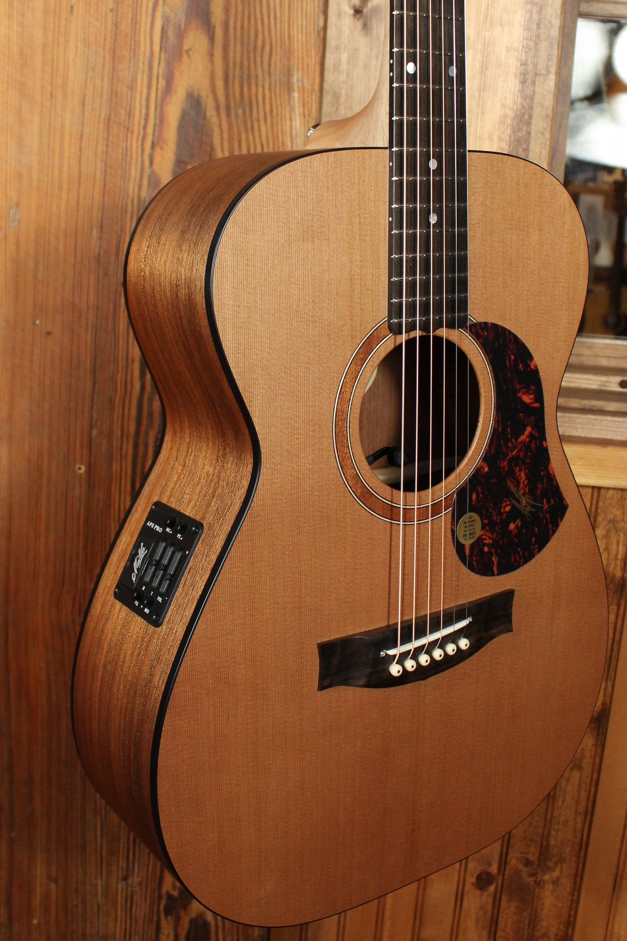 Maton Guitars SRS808 - 13946 - Artisan Guitars