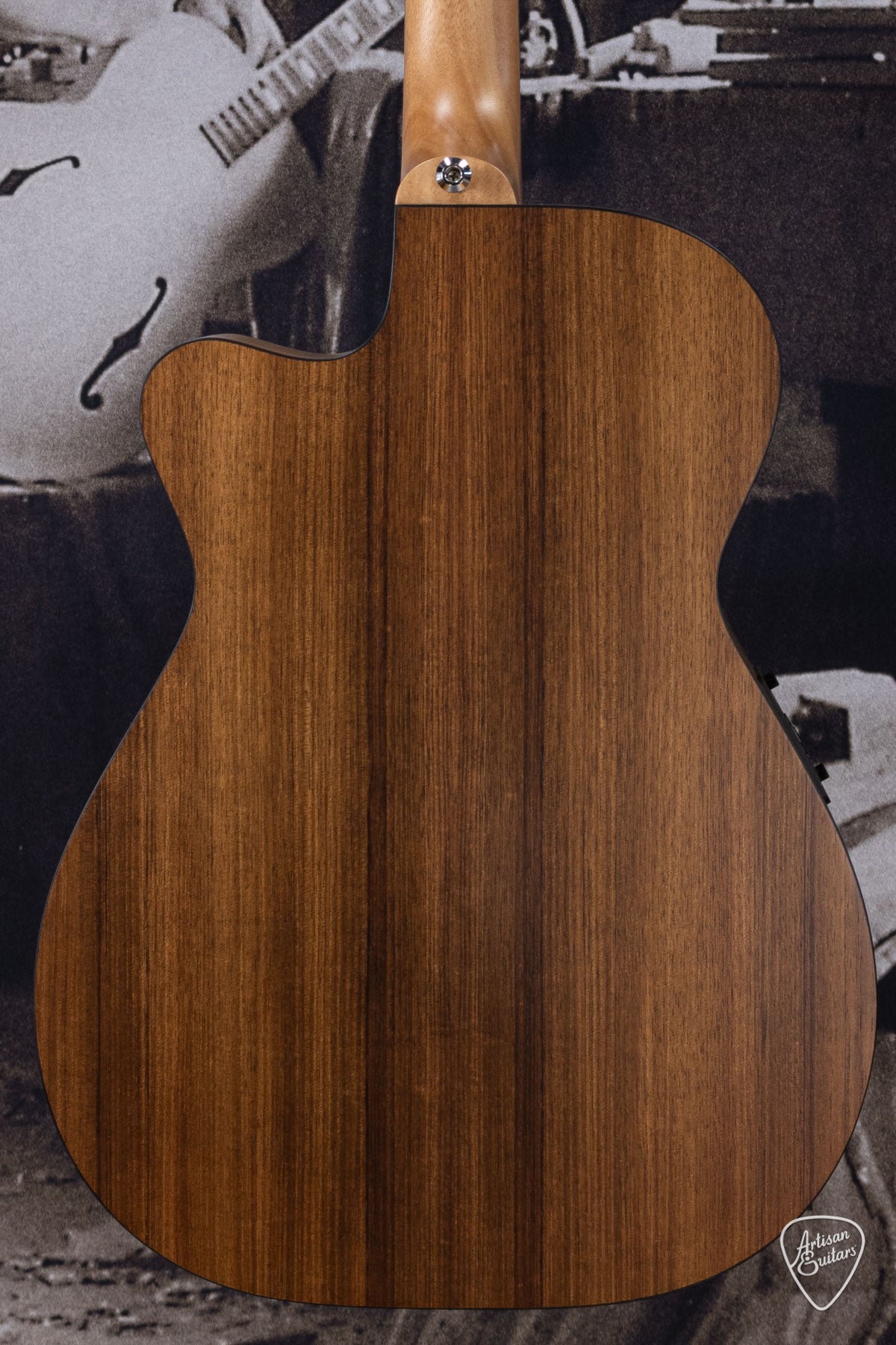 Maton Guitars Solid Road Series SRS-808C - 16208