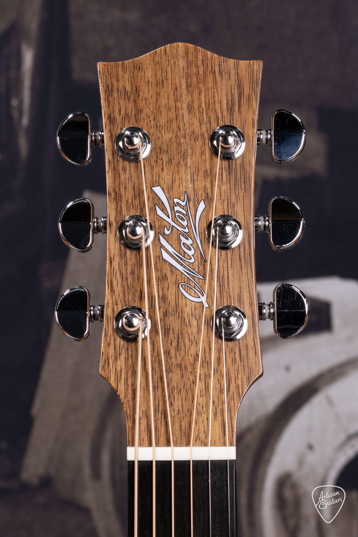 Maton Guitars Solid Road Series SRS-808C - 16210
