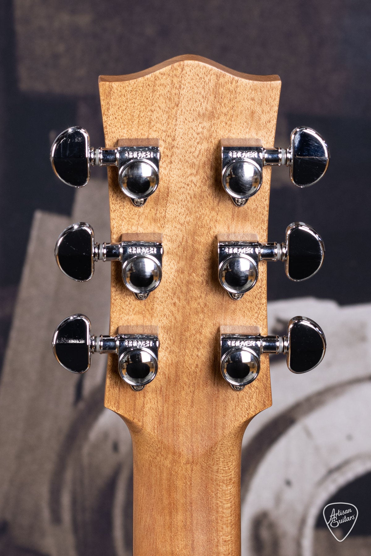 Maton Guitars Solid Road Series SRS-808C - 16210