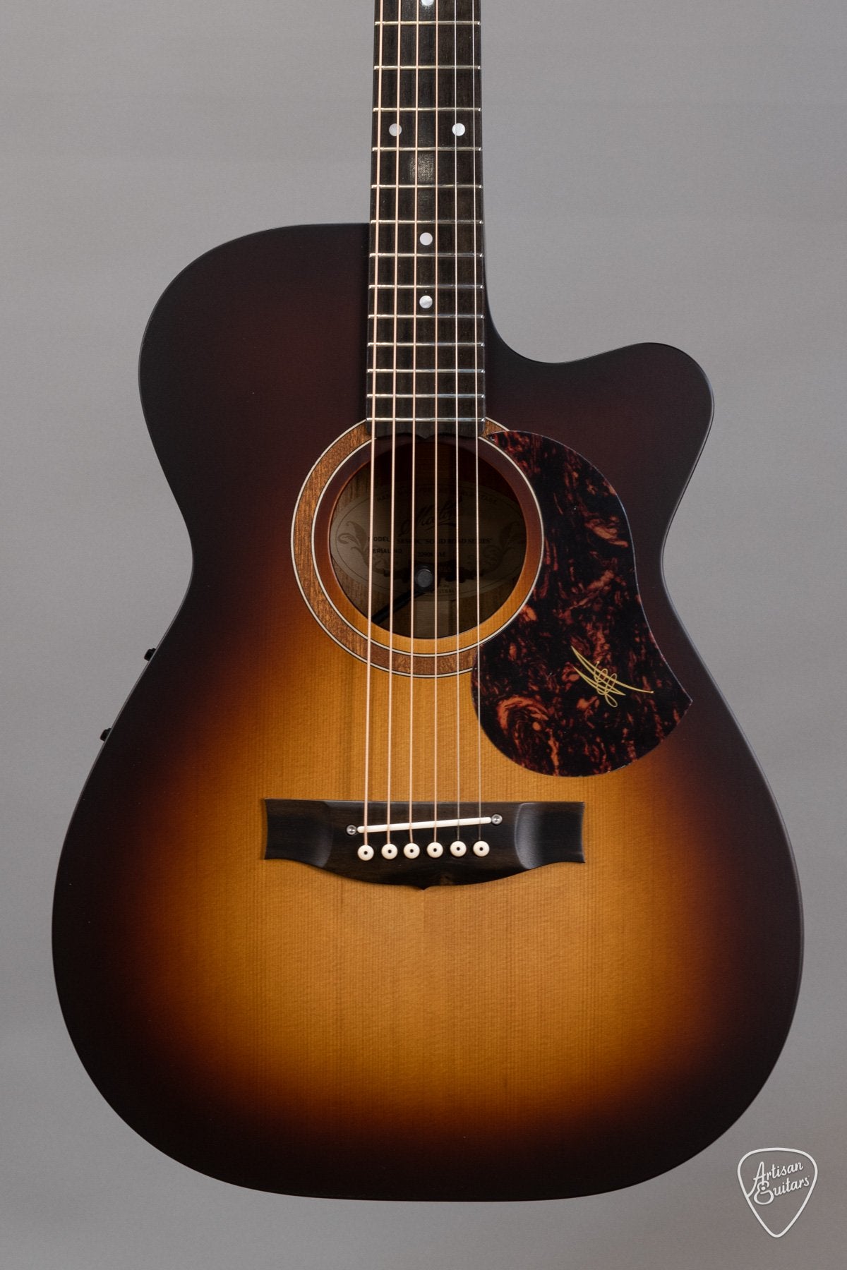 Maton Guitars SRS808C Cutaway with Tobacco Sunburst Top - 15085 - Artisan Guitars