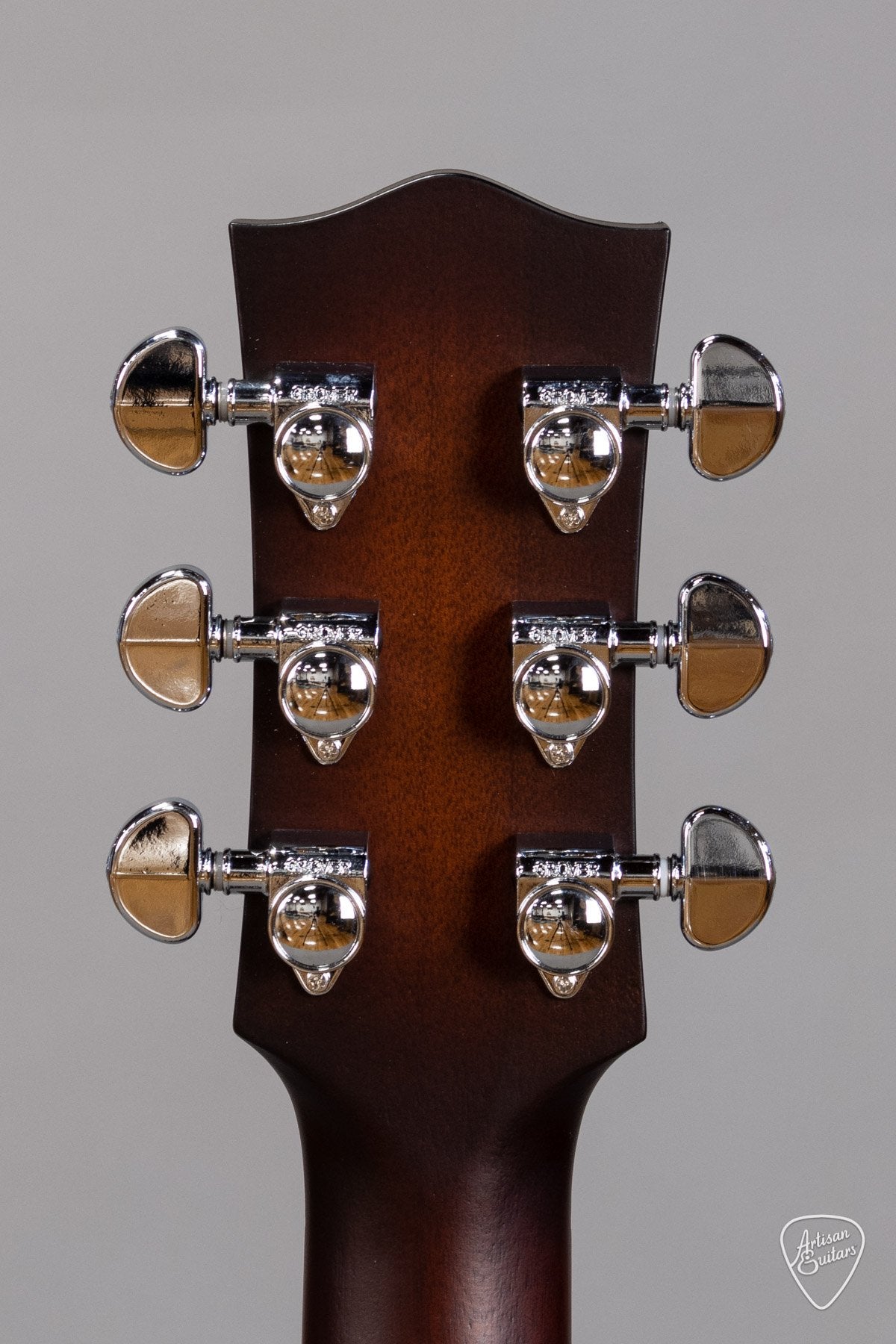 Maton Guitars SRS808C Cutaway with Tobacco Sunburst Top - 15085 - Artisan Guitars