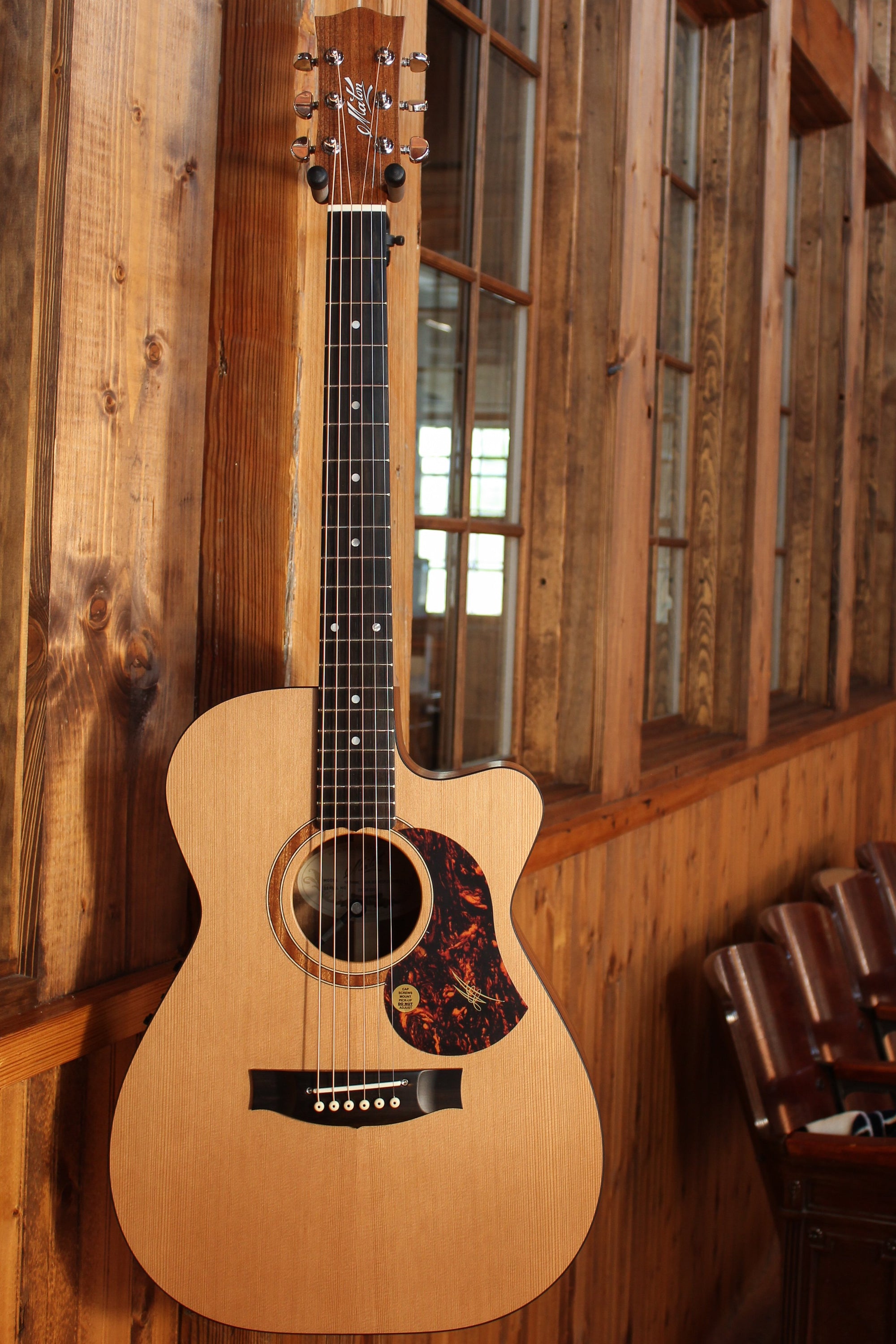 Maton Guitars SRS808 - 14189 - Artisan Guitars