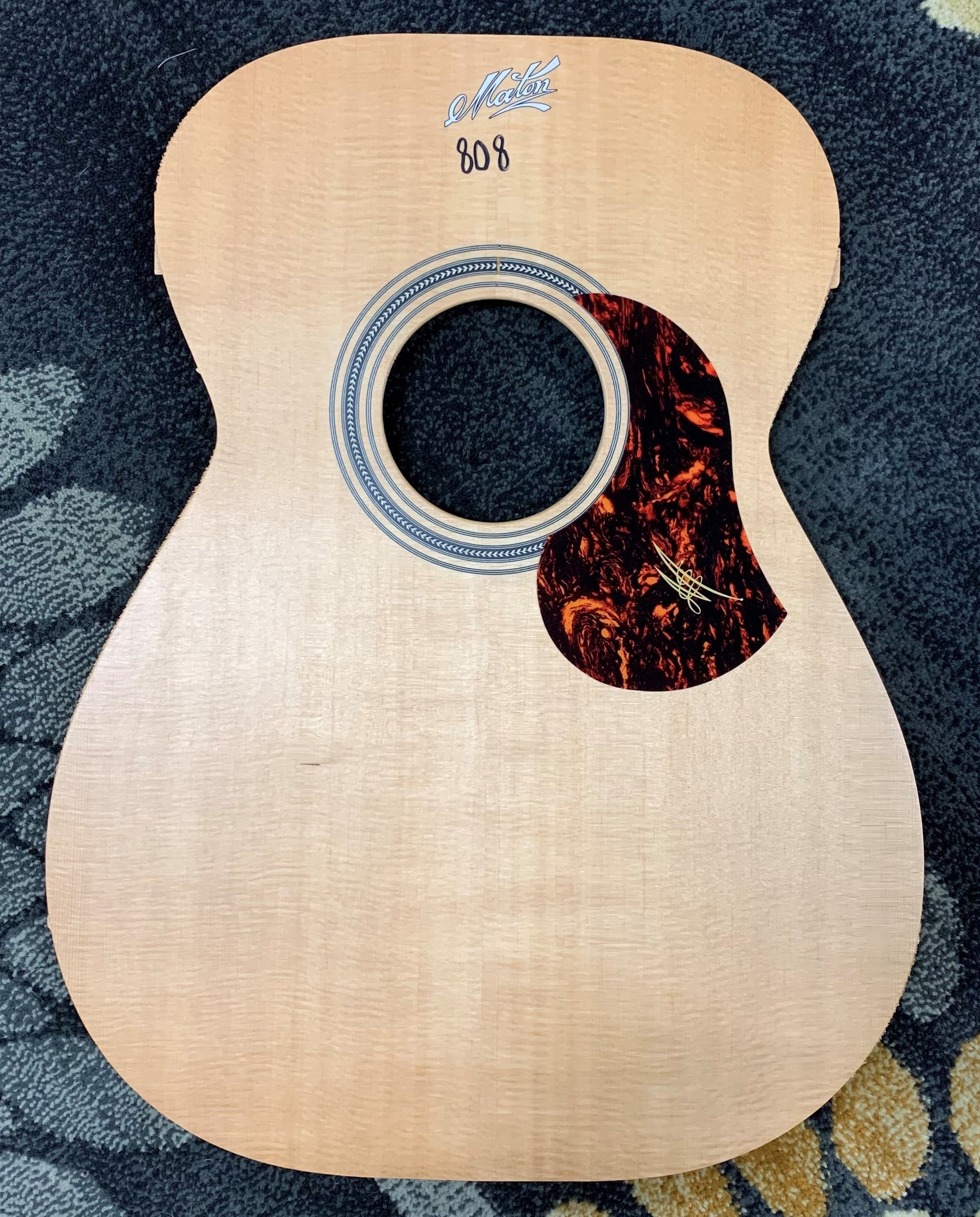 Maton Tortoise Pick Guard - 16120