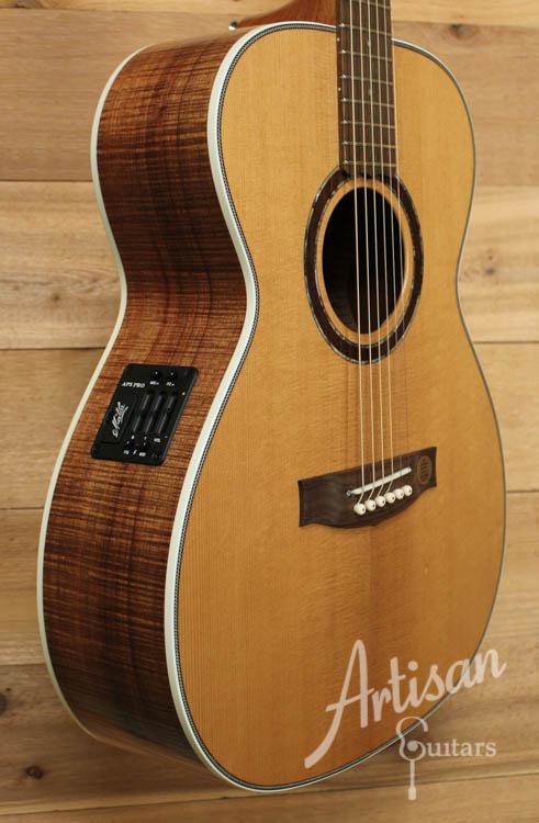 Maton Traditional Deep Custom Shop Model with Torrified Spruce and Blackwood ID-9056 - Artisan Guitars