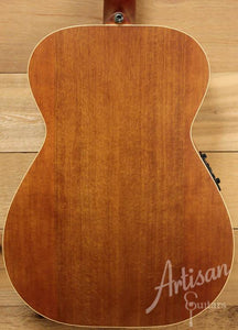Maton EBG808TE Tommy Emmanuel Signature Sitka and Queensland Maple with APMIC pickup ID-8059 - Artisan Guitars