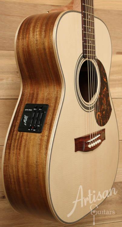 Maton EBG808 Artist Sitka with Blackwood ID-8057 - Artisan Guitars