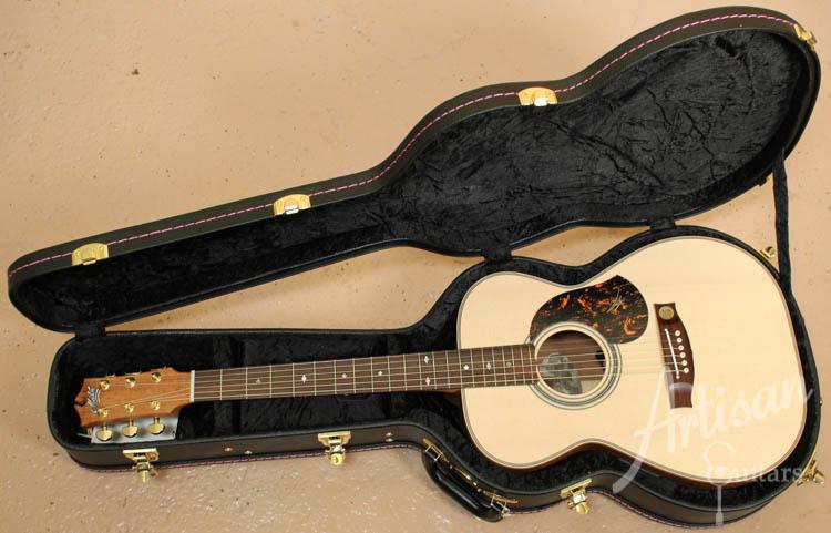 Maton EBG808 Artist Sitka with Blackwood ID-8966 - Artisan Guitars