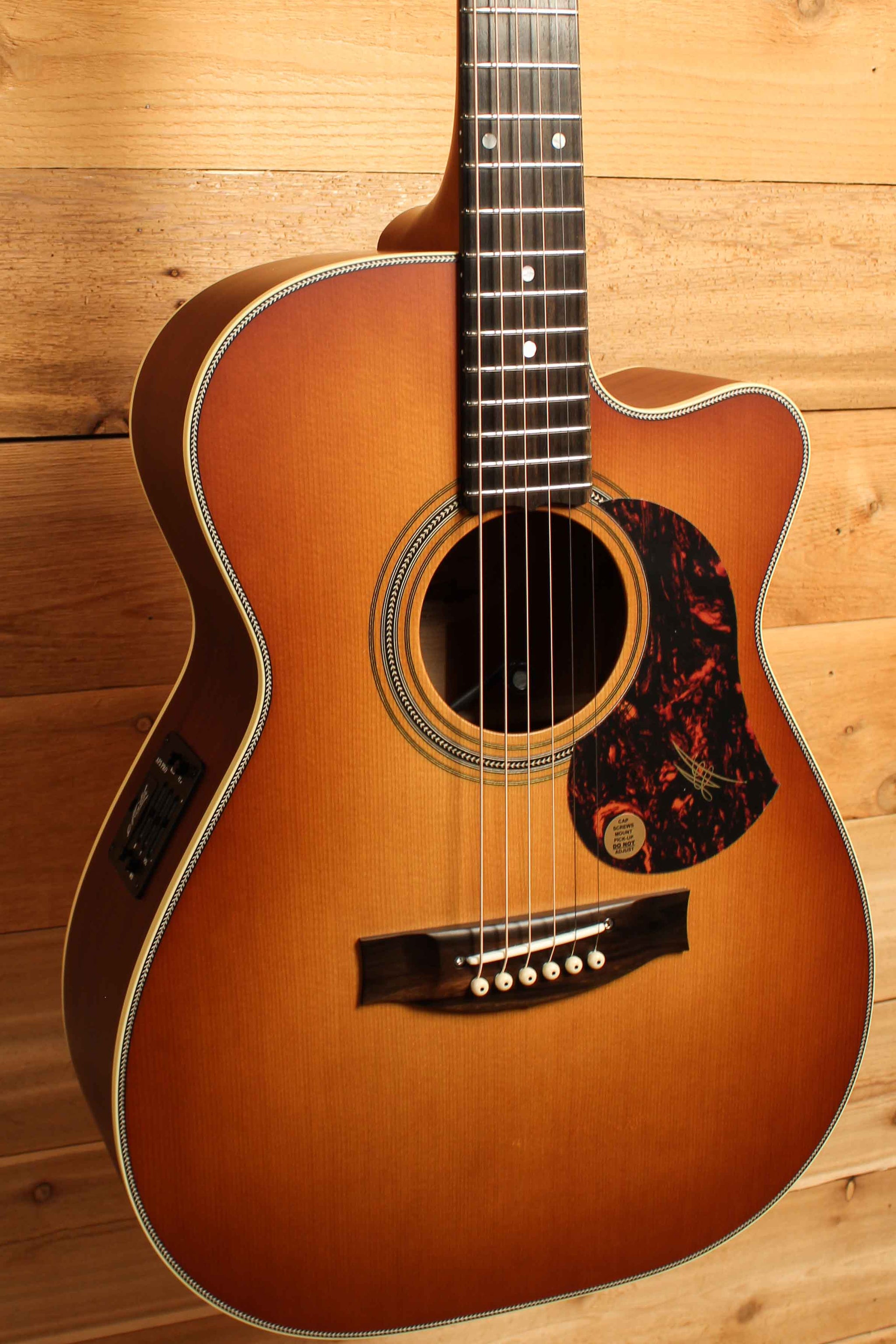Maton EBG808C Nashville Series Sitka Spruce and Australian Blackwood and Cutaway ID-13615 - Artisan Guitars
