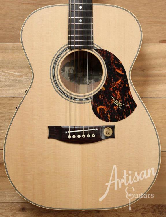 Maton EBG808TE Tommy Emmanuel Signature Sitka and Queensland Maple with APMIC pickup ID-8726 - Artisan Guitars