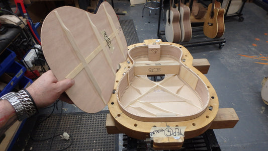 Maton Custom Shop TE Personal Thinline Guitar "AAA" Sitka Spruce and AAA" Figured Queensland Maple ID-12373 - Artisan Guitars
