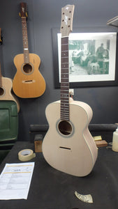 Maton Custom Shop TE Personal Thinline Guitar "AAA" Sitka Spruce and AAA" Figured Queensland Maple ID-12373 - Artisan Guitars
