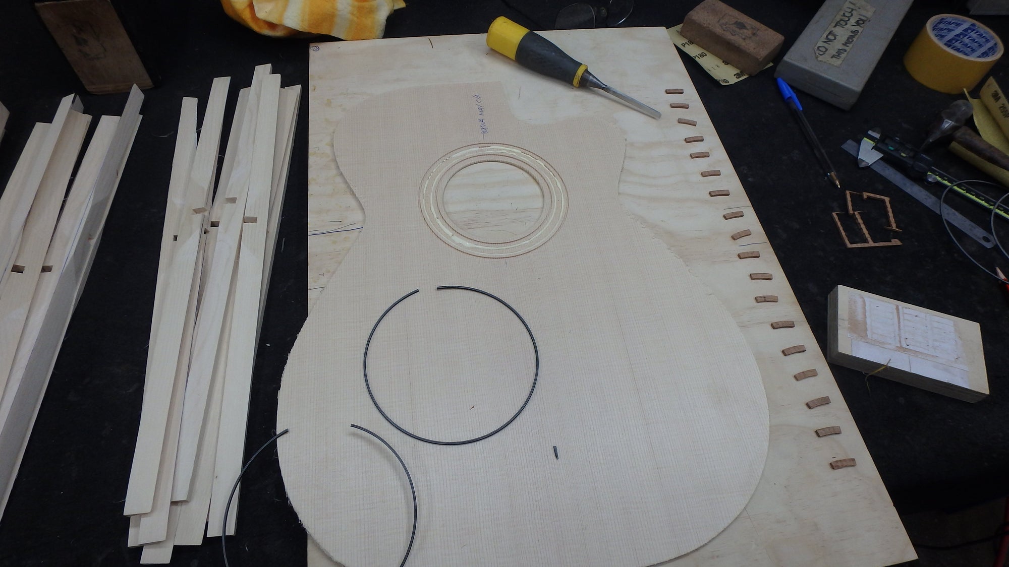 Maton WA May Custom Shop 808 Guitar with Sitka Spruce and Fiddleback Blackwood ID-11723 - Artisan Guitars