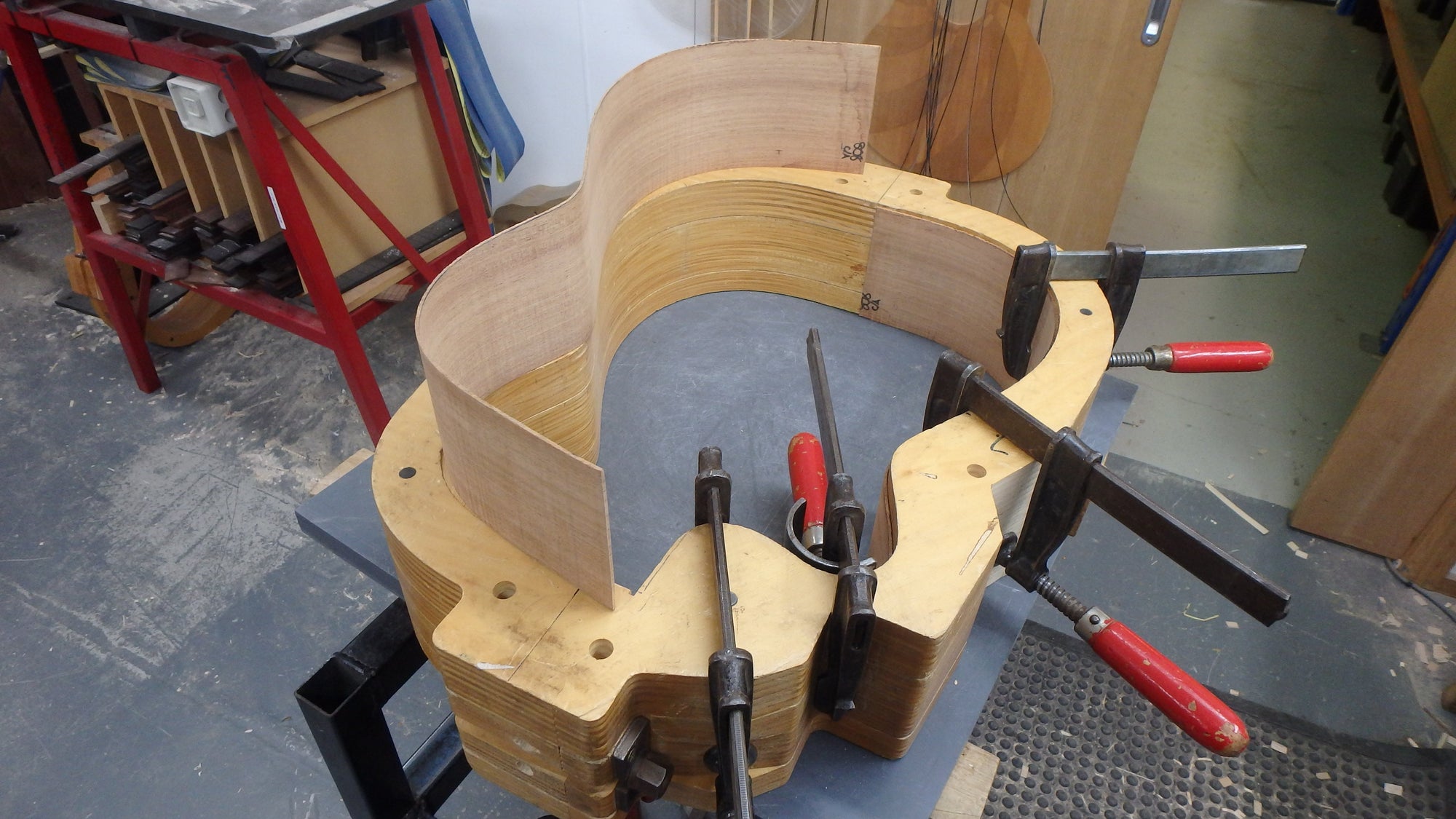 Maton WA May Custom Shop 808 Guitar with Sitka Spruce and Fiddleback Blackwood ID-11723 - Artisan Guitars
