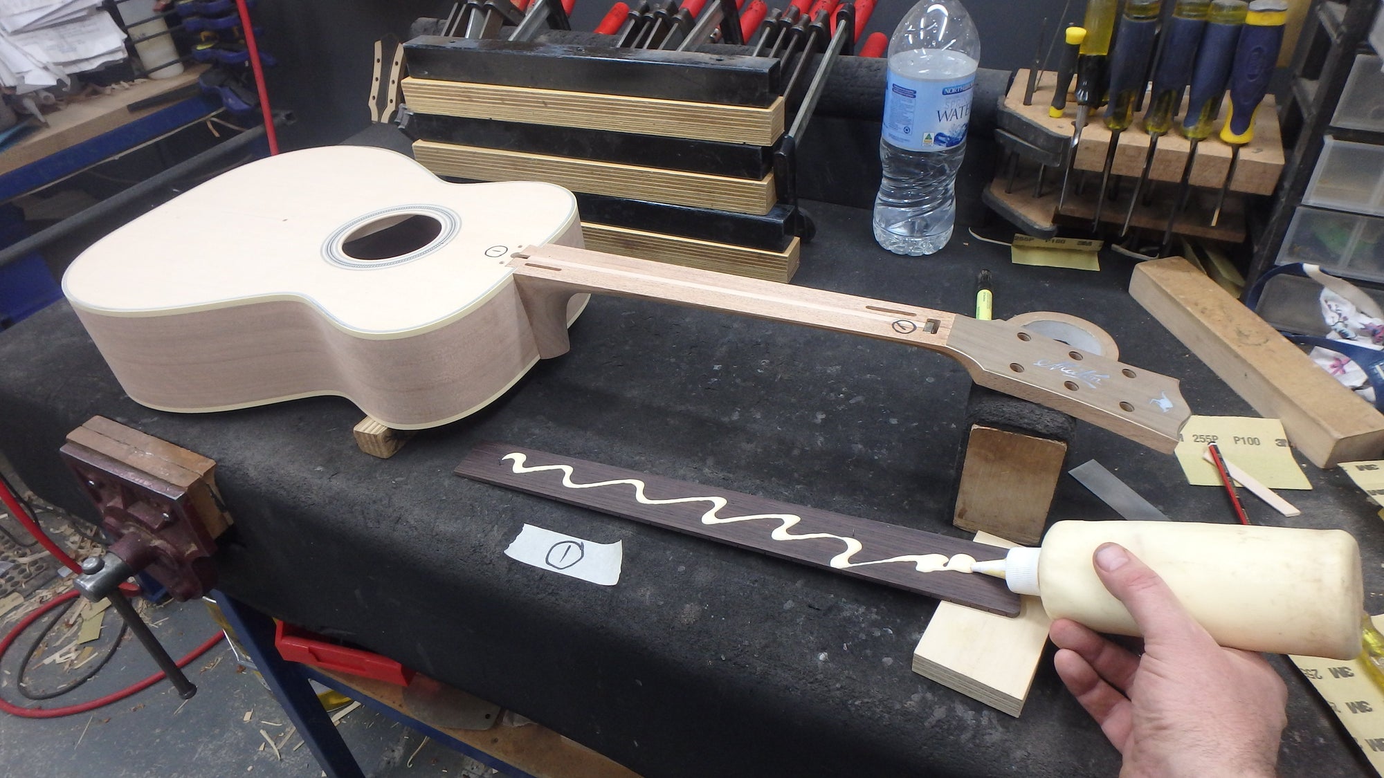 Maton T.E Personal Guitar Sitka Spruce and AAA"Bees Wings" Queensland Maple ID-11722 - Artisan Guitars