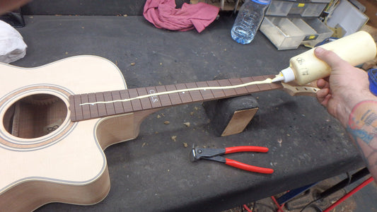 Maton WA May Custom Shop 808 Guitar with Sitka Spruce and Fiddleback Blackwood ID-11723 - Artisan Guitars