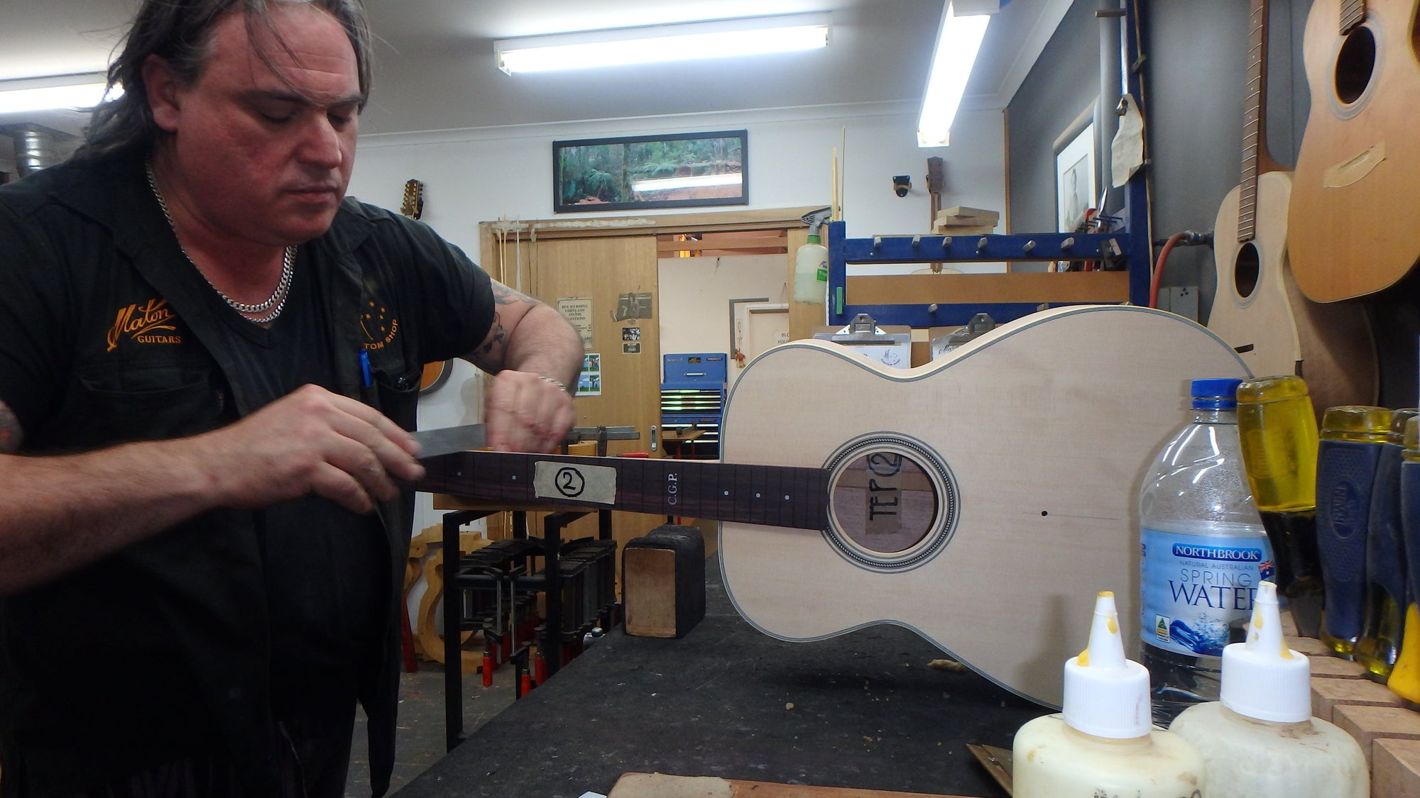 Maton T.E Personal Guitar Sitka Spruce and AAA"Bees Wings" Queensland Maple ID-11826 - Artisan Guitars