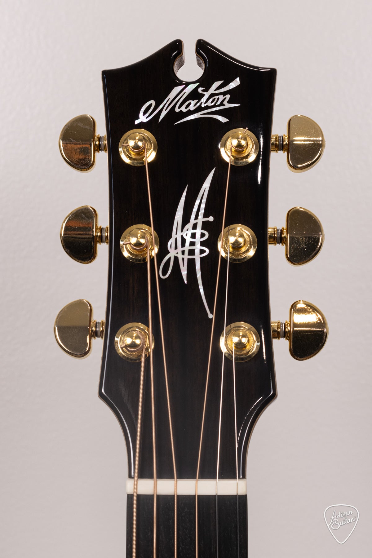 Pre-Owned Maton Guitars EM100C-808 Messiah Cutaway - 16480