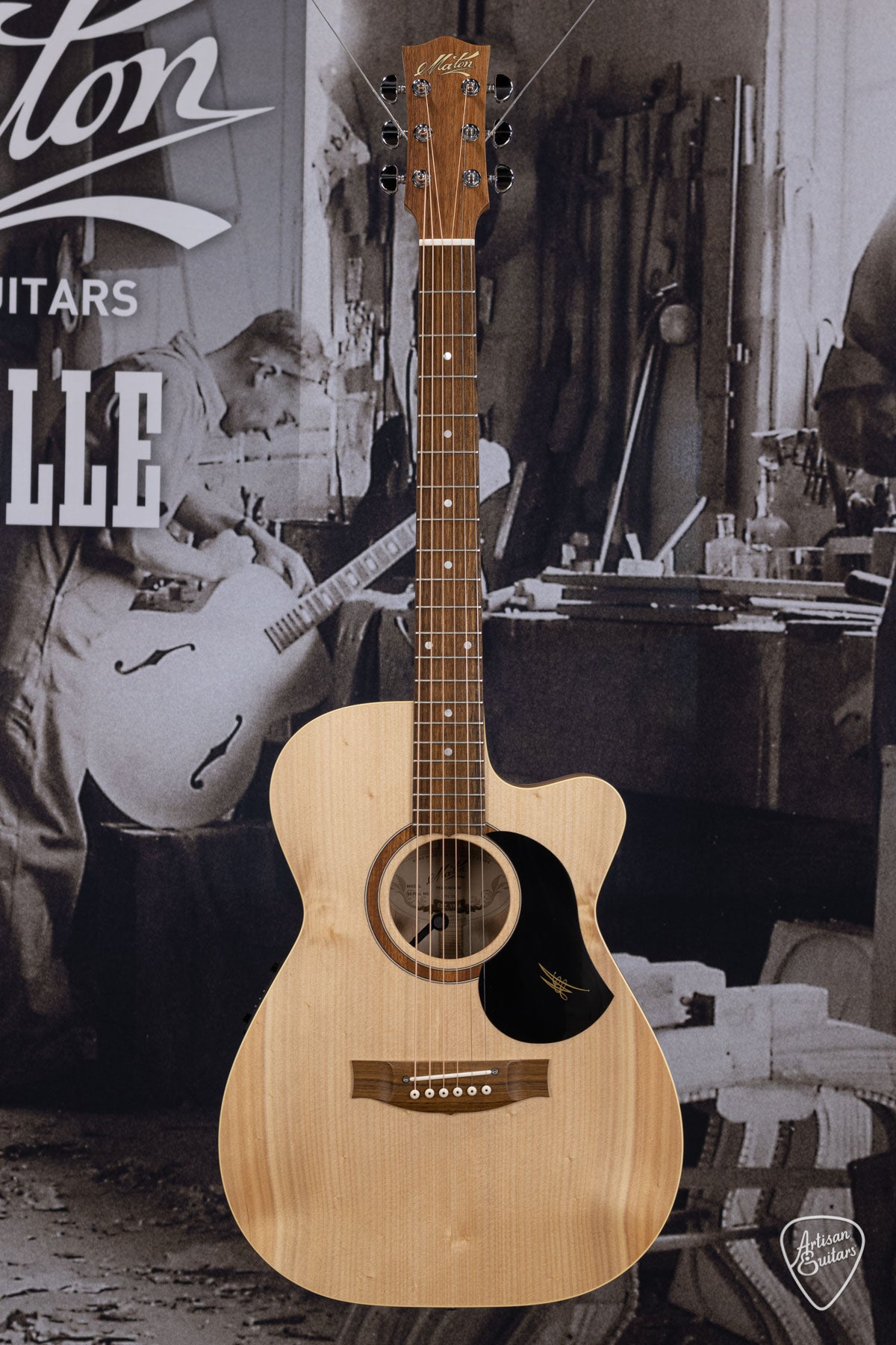 Maton Guitars Pre-Owned Performer EBG-808C - 16311